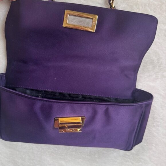 Love Moschino Satin Chain Strap Clothespin Turn Lock Shoulder Bag Purple Gold - Picture 4 of 16